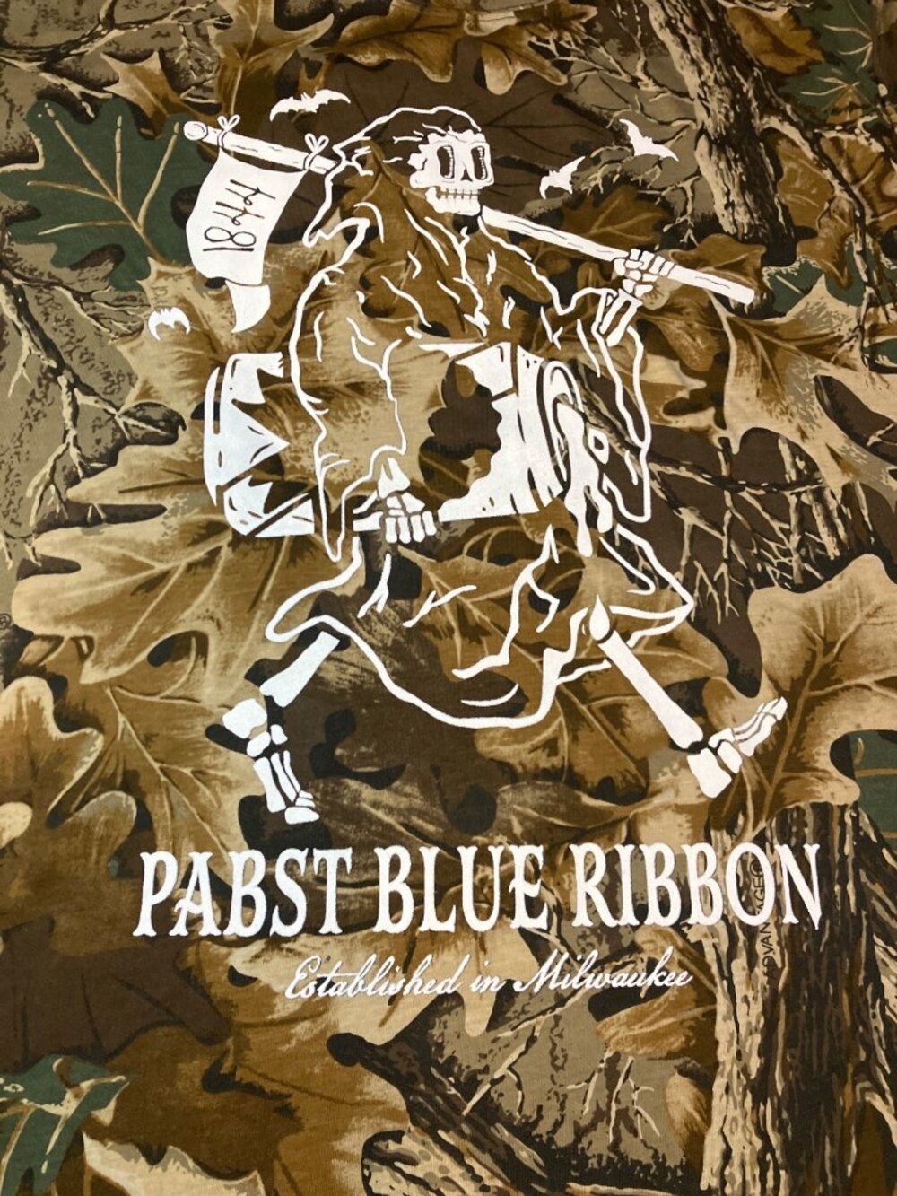 Pabst Blue Ribbon Camo Skeleton Graphic T-Shirt 3XL 60% Cotton 40% Polyester